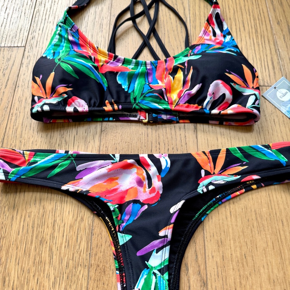 Eidon Tropical Print Bikini Top Size S - Bottom Size XS - NWT - Picture 2 of 11
